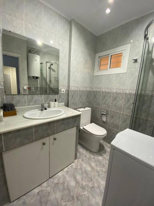 Apt Moderno Con Vistas, Recepcion 24 Hs Y Piscinas Benalmadena Ngoại thất bức ảnh
