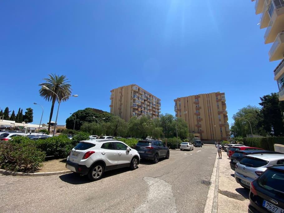 Apt Moderno Con Vistas, Recepcion 24 Hs Y Piscinas Benalmadena Ngoại thất bức ảnh