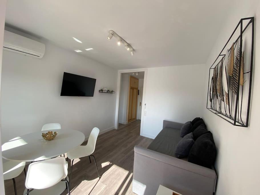 Apt Moderno Con Vistas, Recepcion 24 Hs Y Piscinas Benalmadena Ngoại thất bức ảnh