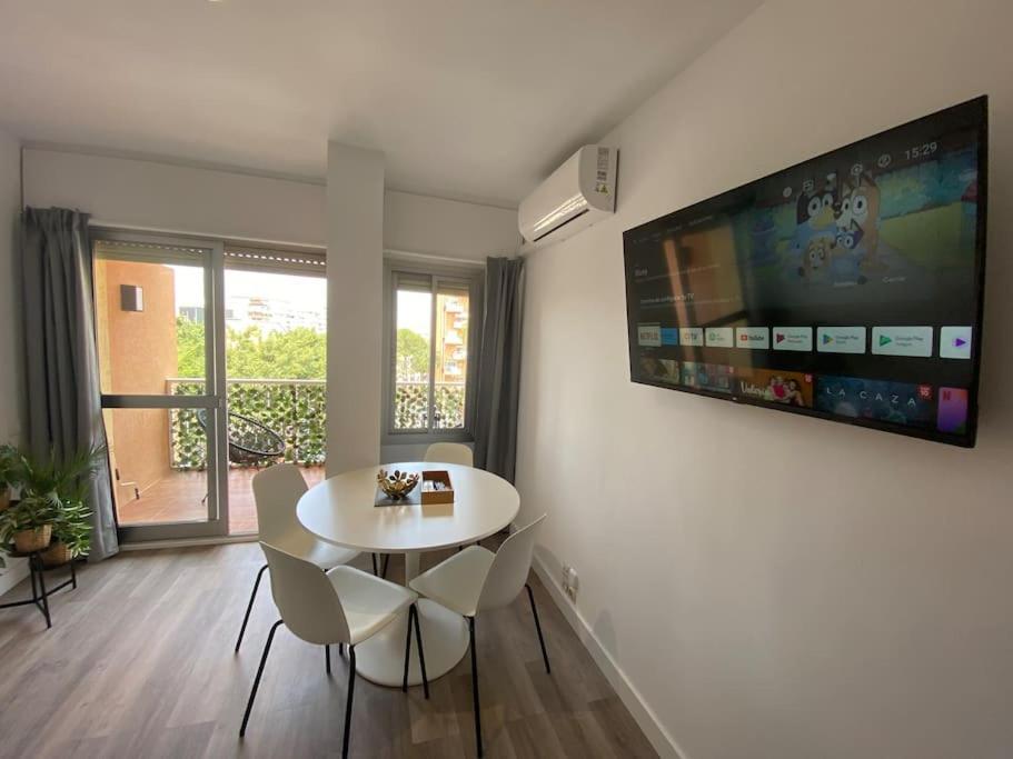 Apt Moderno Con Vistas, Recepcion 24 Hs Y Piscinas Benalmadena Ngoại thất bức ảnh